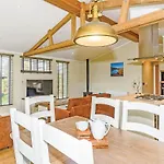 Keswick Reach Retreat Resort