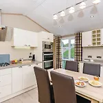 度假村 Keswick Reach Retreat *