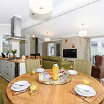度假村 Keswick Reach Retreat 巴森斯怀特湖站