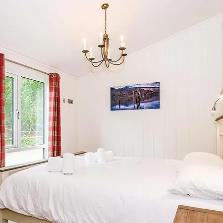 אתר נופש Keswick Reach Retreat