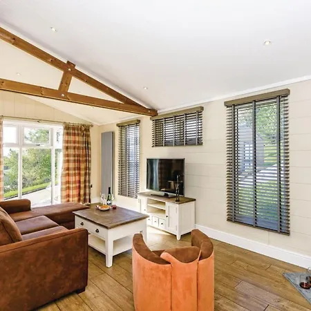 אתר נופש Keswick Reach Retreat
