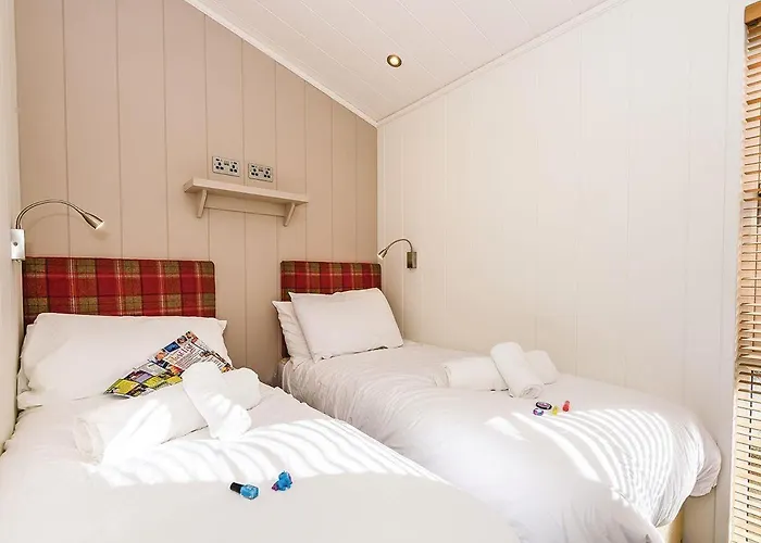 Resort Keswick Reach Retreat Bassenthwaite Lake