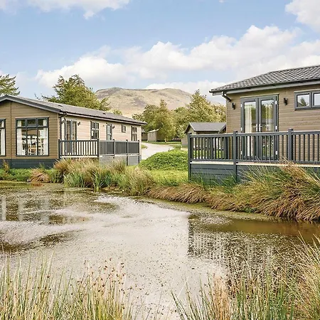 Keswick Reach Retreat Resort Bassenthwaite Lake