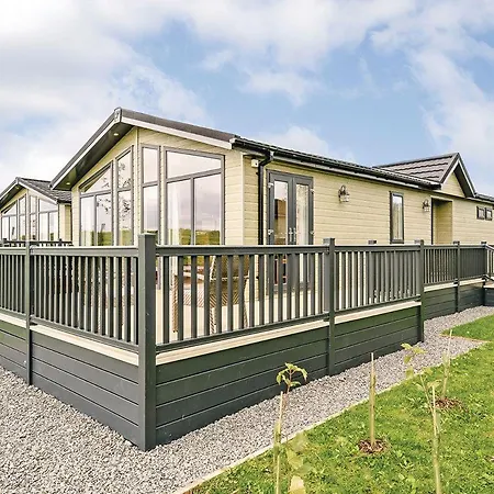 Keswick Reach Retreat Resort Bassenthwaite Lake