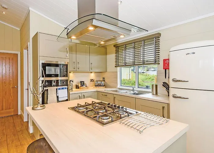 Keswick Reach Retreat * Bassenthwaite Lake